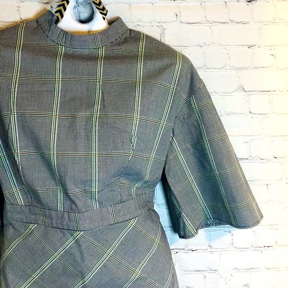 Kimono-styled Mixed print Houndstooth dress w/maroon & green stripes. EUC - Picture 2 of 3